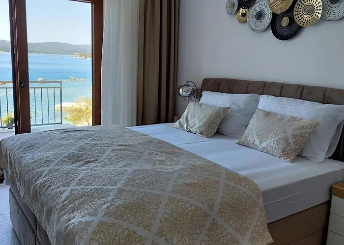 Ferienvilla Dalmatiner Mit Infinity Pool By Interhome 度假居