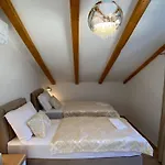 Ferienvilla Dalmatiner Mit Infinity Pool By Interhome Дом отдыха *