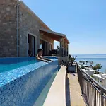 Дом отдыха Ferienvilla Dalmatiner Mit Infinity Pool By Interhome