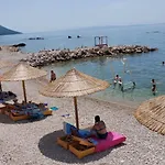 Дом отдыха Ferienvilla Dalmatiner Mit Infinity Pool By Interhome Jurjevic