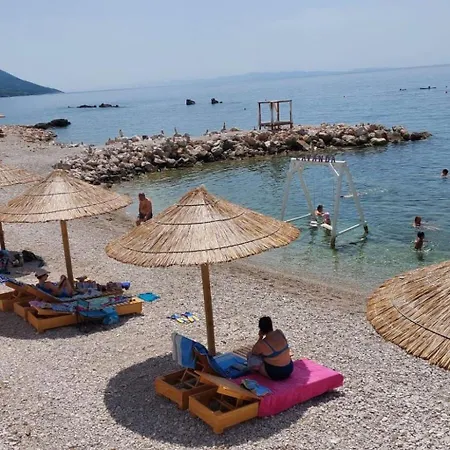 Nyaraló Ferienvilla Dalmatiner Mit Infinity Pool By Interhome Jurjević