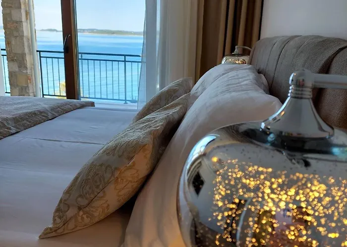 Ferienvilla Dalmatiner Mit Infinity Pool By Interhome